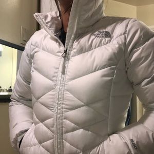 North face 550 puffer jacket